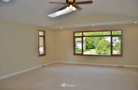 19115 1st Ave SE, Bothell, WA 98012 photo 17