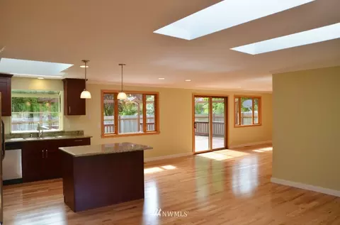 19115 1st Ave SE, Bothell, WA 98012 photo 3