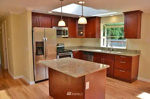 19115 1st Ave SE, Bothell, WA 98012 photo 4