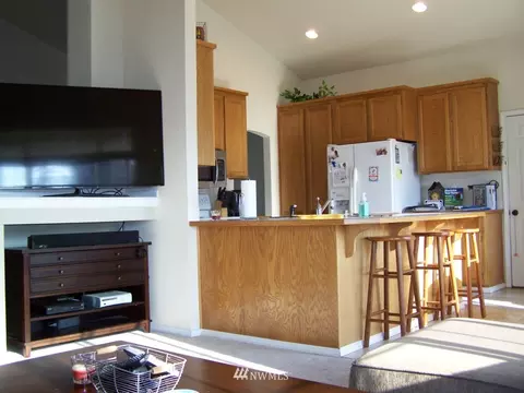 1822 Highpoint St, Enumclaw, WA 98022 photo 5