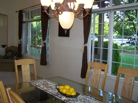 1822 Highpoint St, Enumclaw, WA 98022 photo 12