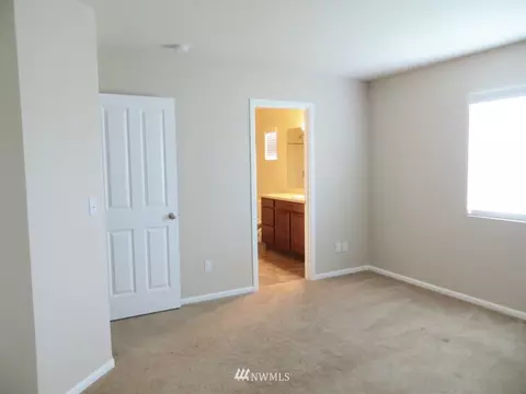 2425 193rd St E, Spanaway, WA 98387 photo 9