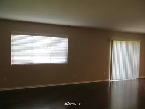 2425 193rd St E, Spanaway, WA 98387 photo 5