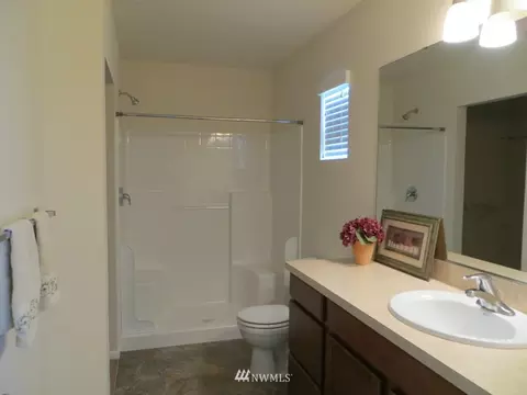 2425 193rd St E, Spanaway, WA 98387 photo 10
