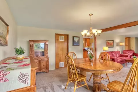 42522 212th Ave SE, Enumclaw, WA 98022 photo 8