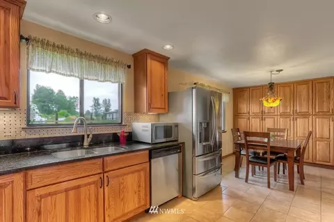 42522 212th Ave SE, Enumclaw, WA 98022 photo 3