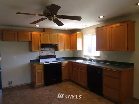 1313 Headley Ave NW, Orting, WA 98360 photo 7