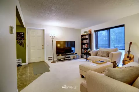 6009 Pebble Pl, Everett, WA 98203 photo 8