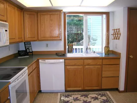2105 172nd Pl SE, Bothell, WA 98012 photo 6