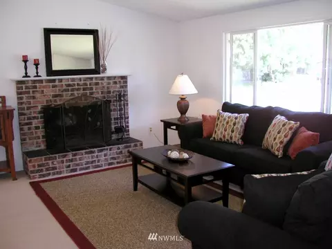 2105 172nd Pl SE, Bothell, WA 98012 photo 4