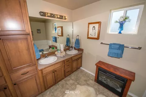 140 Choice Loop, Sequim, WA 98382 photo 16