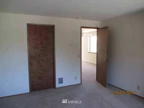 5928 Seahurst Ave, Everett, WA 98203 photo 18