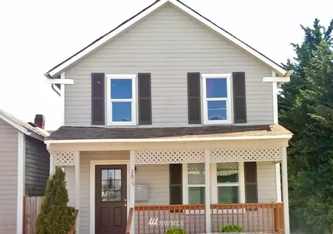 2815 Pine St, Everett, WA 98201 photo 1