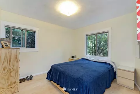 1604 E Spring St, Seattle, WA 98122 photo 11