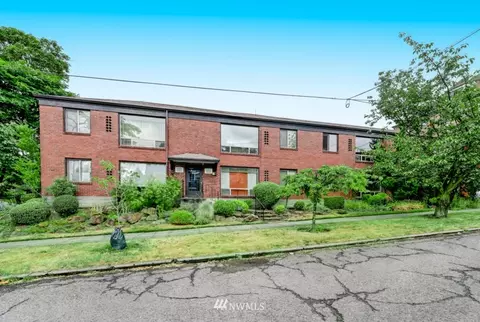 1604 E Spring St, Seattle, WA 98122 photo 2