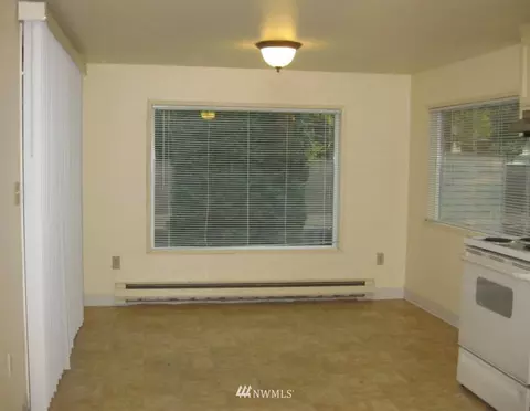 6414 Beverly Ln, Everett, WA 98203 photo 3