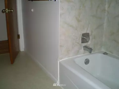 6121 Beverly Ln, Everett, WA 98203 photo 9