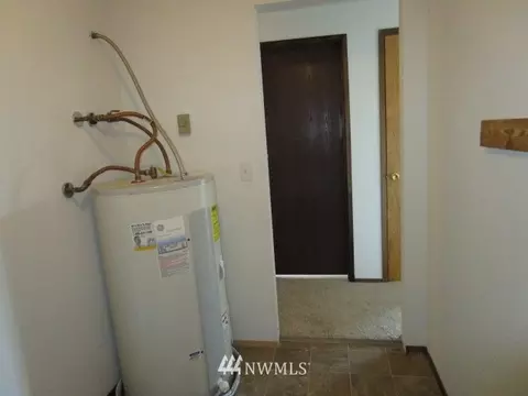2719 Elmont Ave, Enumclaw, WA 98022 photo 10