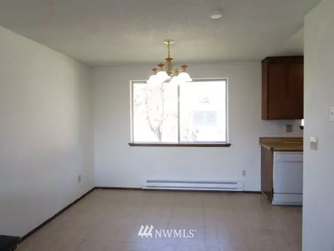2719 Elmont Ave, Enumclaw, WA 98022 photo 7