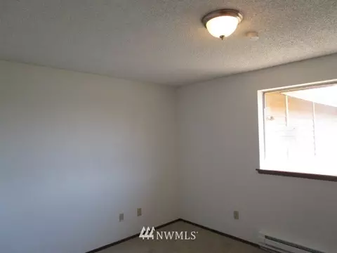 2719 Elmont Ave, Enumclaw, WA 98022 photo 11