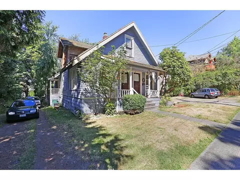 3613 Evanston Ave N, Seattle, WA 98103 photo 1