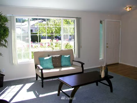 4 56th Pl SE, Everett, WA 98203 photo 3