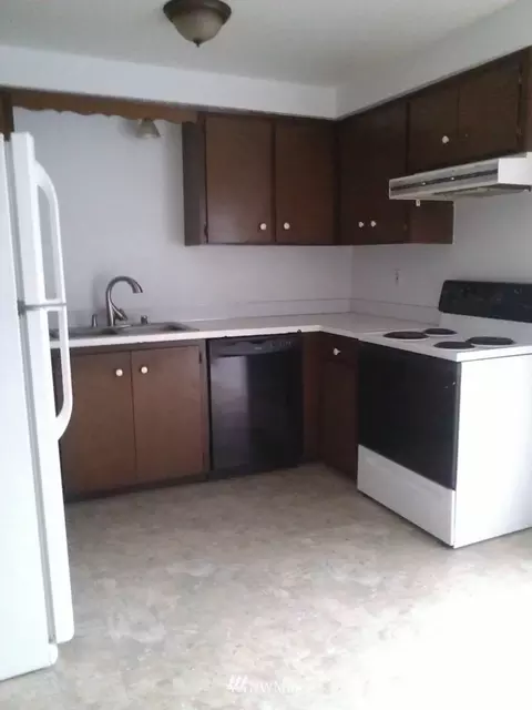 3431 Grand Ave, Everett, WA 98201 photo 4