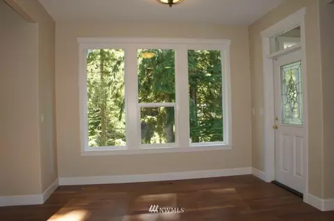 581 E Vine Maple Ln, Union, WA 98592 photo 9