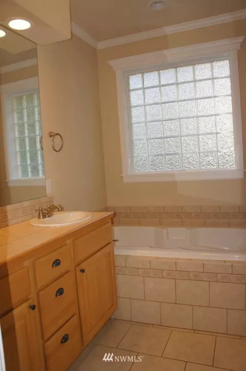 581 E Vine Maple Ln, Union, WA 98592 photo 13