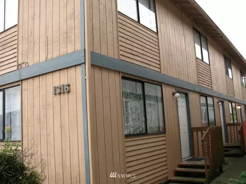 1316 Chestnut St, Everett, WA 98201 photo 4
