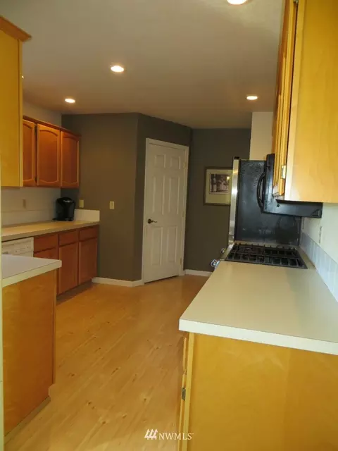 1208 Devon Loop NE, Olympia, WA 98506 photo 7