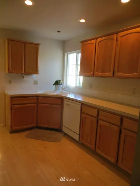1208 Devon Loop NE, Olympia, WA 98506 photo 9
