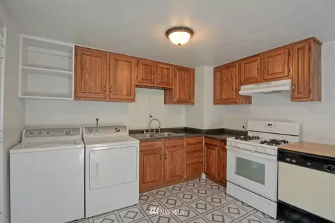 1920 Colby Ave, Everett, WA 98201 photo 7