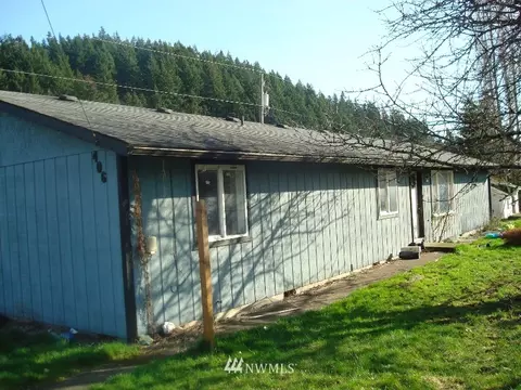 406 E Locust St, Centralia, WA 98531 photo 2
