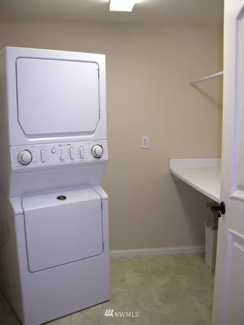 609 33rd St, Everett, WA 98201 photo 22