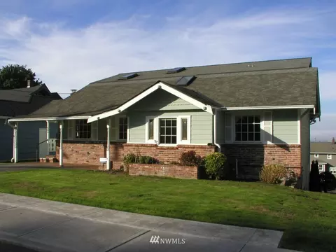 609 33rd St, Everett, WA 98201 photo 1