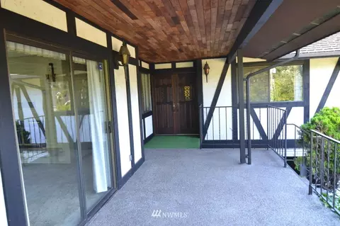 21100 Royal Ann Rd, Bothell, WA 98021 photo 4