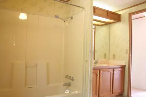 771 E Krabbenhoft Rd, Grapeview, WA 98546 photo 11