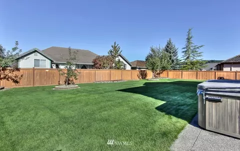 14611 154th St E, Orting, WA 98360 photo 16