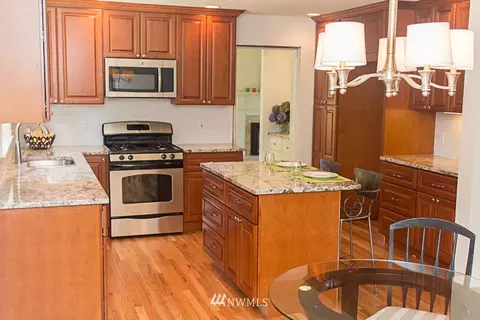 1401 243rd Pl SE, Bothell, WA 98021 photo 3