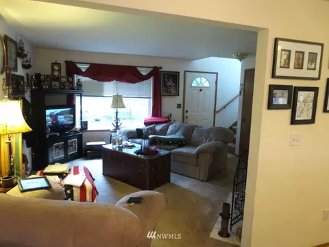 1727 63rd St SE, Everett, WA 98203 photo 3
