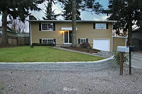 17218 Spanaway Ln E, Spanaway, WA 98387 photo 1