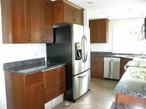 502 Twin View Dr, Sequim, WA 98382 photo 3