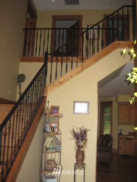 200 Winterbrook Dr, Longview, WA 98632 photo 3