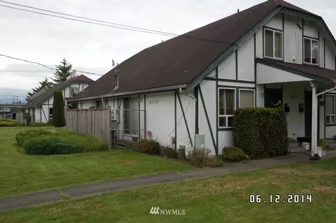 2137 Cole St, Enumclaw, WA 98022 photo 3