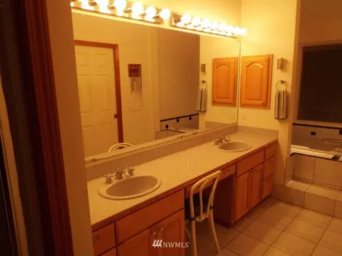19706 228th Ave E, Orting, WA 98360 photo 21