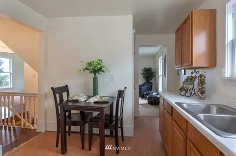 2125 Grand Ave, Everett, WA 98201 photo 14