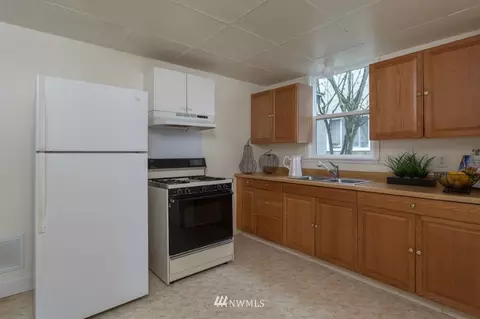 2125 Grand Ave, Everett, WA 98201 photo 10