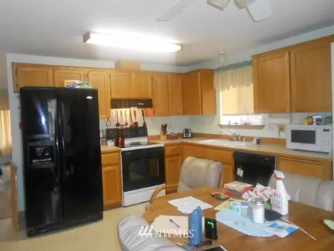 201 Whitley St NW, Orting, WA 98360 photo 3