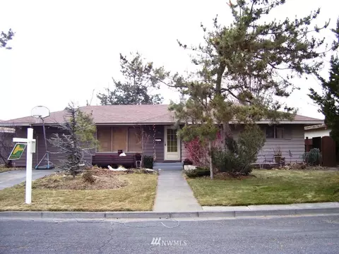 925 E Juniper, Othello, WA 99344 photo 1
